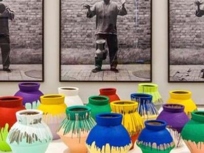 HΠΑ - Βανδαλισμός: Έκανε θρύψαλα βάζο 1 ...