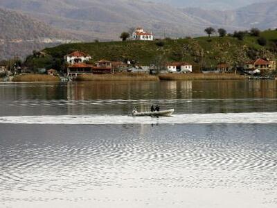 Πρέσπες: Ανενεργό το αλεξίσφαιρο σκάφος,...