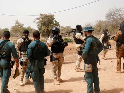Μπουρκίνα Φάσο: Σχεδόν 50 νεκροί από επί...