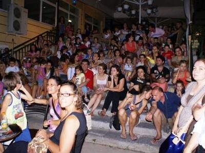 Αίγιο: Πλήθος κόσμου στου «Μύθου τα καμώ...