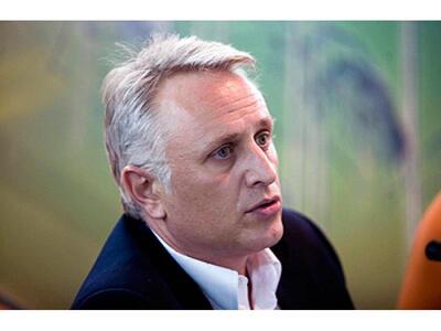 Σε λίγη ώρα η συνάντηση Ραγκούση και ιδι...