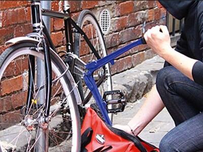 Πάτρα: Άρπαξαν ποδήλατο στην οδό Μαιζώνος 