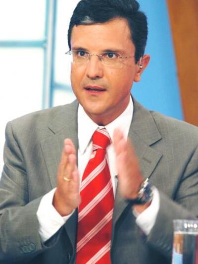 Απατεώνας παρουσιάζεται ως πατέρας του Αυτιά