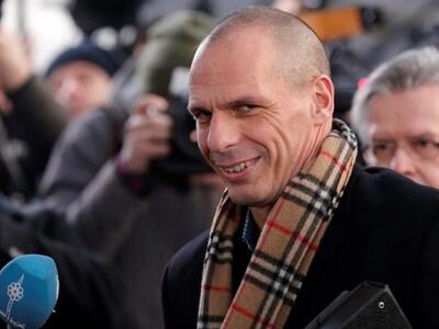 Νέες φωτιές στο πολιτικό σκηνικό  από τη...