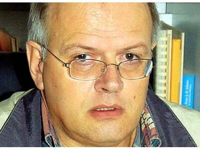 Καθηγητής στο Πανεπιστήμιο Αθηνών ο Άκης...