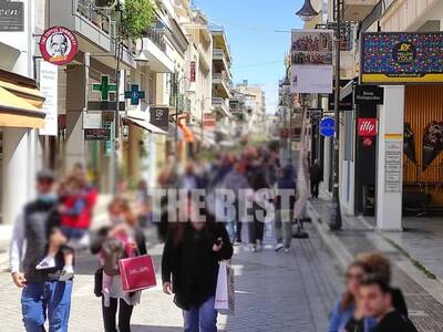 Ο ήλιος έβγαλε τους Πατρινούς στο κέντρο...