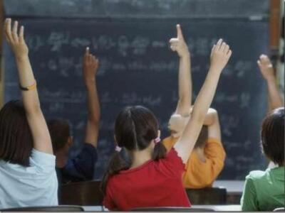 Εκπλήξεις και δρώμενα για τα παιδιά την ...