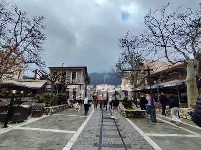 Χριστούγεννα και Πρωτοχρονιά στα Καλάβρυ...