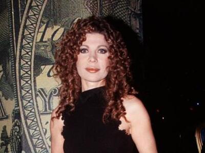 Στα μαχαίρια: Η κόρη του Α. Βαρδή απαγορ...