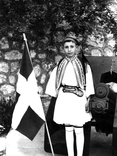 Τάκης Πετρόπουλος