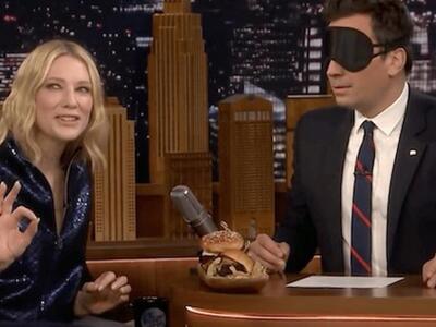 Η Κέιτ Μπλάνσετ κέρασε μπύρα και έπαιξε ...