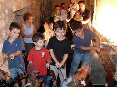 O καραγκιοζοπαίκτης Κωνσταντίνος Λαλιώτη...