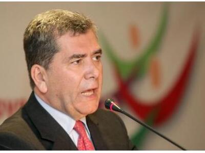 Μητρόπουλος: «Παίρνουν πίσω τα 525 εκατ....