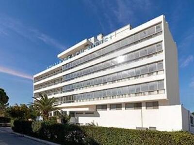 Πάτρα: Συνεργασία της HOL με το ξενοχοδε...