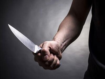 Αίγιο: Βόλταρε με ένα μαχαίρι 20 εκ. ανά χείρας