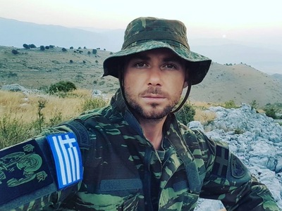 Νεκρός από τα πυρά των αστυνομικών ο ομο...