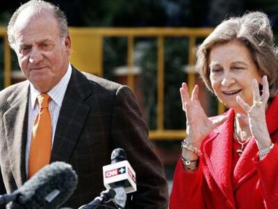 Σχεδόν τα 2/3 των Ισπανών θέλουν να παρα...