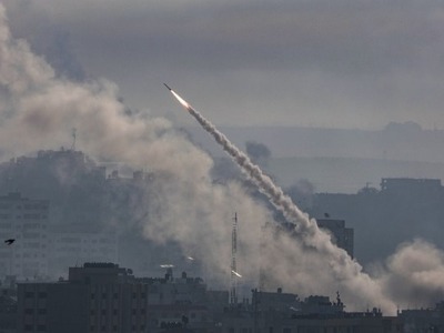Επίθεση Χαμάς στο Ισραήλ με ρουκέτες και...