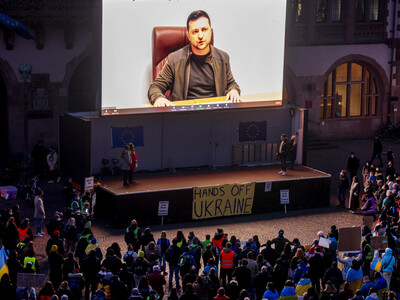 Μήνυμα Ζελένσκι: Αν πέσει η Ουκρανία, θα...