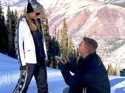 Πρόταση γάμου στην Πάρις Χίλτον με πανάκ...