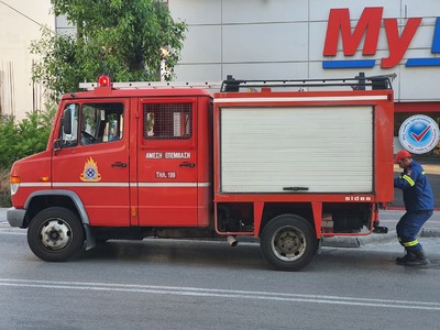 Πάτρα: Καπνοί σε υπόγειο πολυκατοικίας
