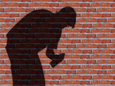 Πάτρα: Χειροπέδες σε νεαρούς που έγραφαν...