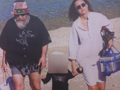 Ανατρεπτικός και στην παραλία ο Τζίμης Πανούσης 