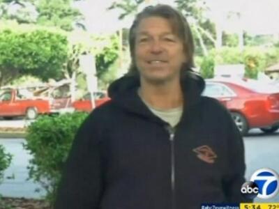 Άστεγος εντόπισε δραπέτες και θα πάρει.....