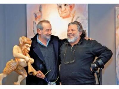 Ο Γ. Μπογδανόπουλος αριστερά, (η φωτό εί...