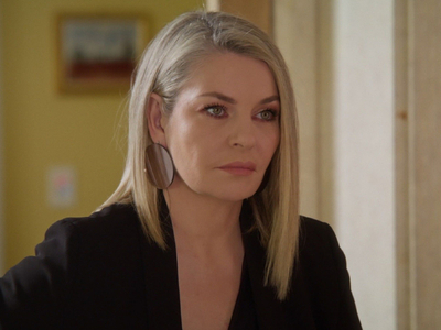 Να μ’ αγαπάς: Η Σοφία συνεχίζει να βάζει...