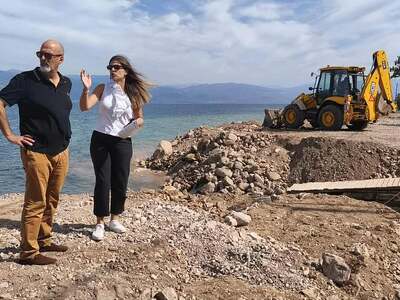Παραλιακή Ρίου: Στην πλευρά του Αγίου Βασιλείου το τρυπάνι από βδομάδα