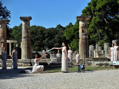 Άρχαία Ολυμπία: Ανάβει σήμερα η Ολυμπιακ...