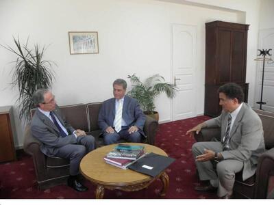 Στον Περιφερειάρχη Ιονίων Νήσων ο Πρέσβη...