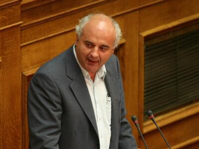 Ν. Καραθανασόπουλος: "Απάτη τα κυβε...