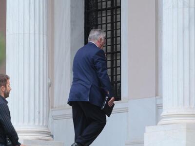 Αξιολόγηση και ΔΕΘ στο τραπέζι του άτυπο...