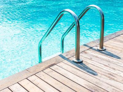 Μύκονος: Νεκρός 25χρονος σε πισίνα δωματίου