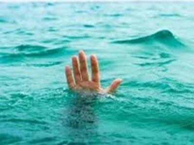 Κράμπα στη θάλασσα: κινήσεις που θα μας ...