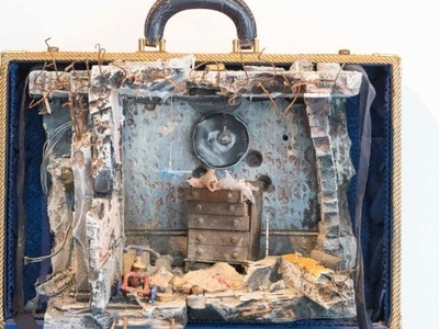 Οι ζωές των προσφύγων... ζωγραφισμένες σ...