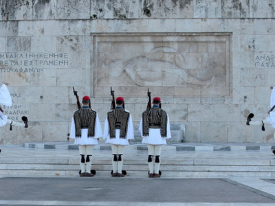 Άγνωστος Στρατιώτης: Ένσταση αντισυνταγμ...