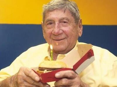 Πέθανε σε ηλικία 98 ετών ο "πατέρας...