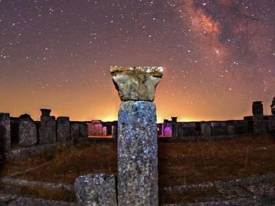 Τρεις νομπελίστες στην Αθήνα για το «Συμ...