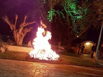 Η φωτιά στο Μπεγουλάκι της Πάτρας που σι...