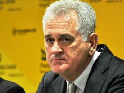 Αποδοκίμασαν τον Σέρβο πρόεδρο! ΔΕΙΤΕ ΤΟ ΒΙΝΤΕΟ