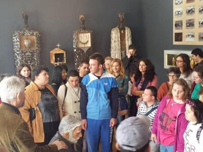 Πάτρα: Τα παιδιά του «ΚΟΜΑΙΘΩ» στα Γιάνν...