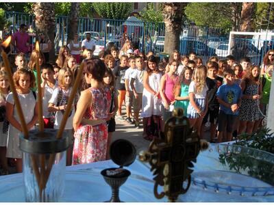 Πρώτο κουδούνι  για τους μαθητές της Αχα...