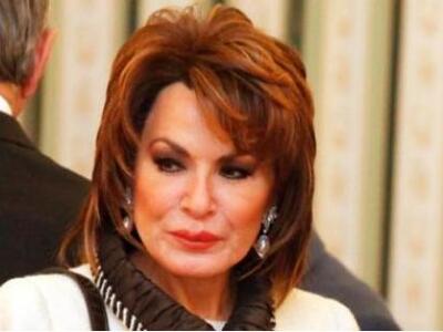 Η Γιάννα Αγγελοπούλου στέλνει 25 φοιτητέ...