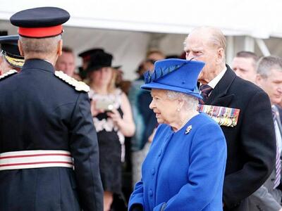 Βασίλισσα Ελισάβετ: Η κυβέρνηση θα επιδι...