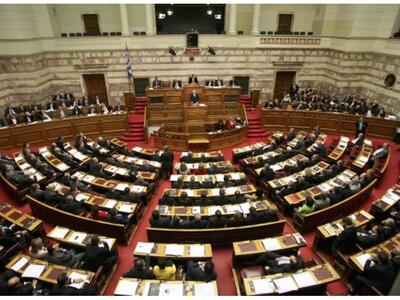 H συζήτηση στη Βουλή για τον προϋπολογισ...