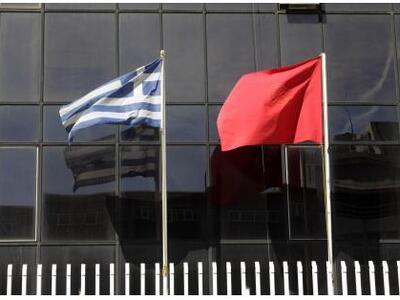 ΚΚΕ: «Αντιλαϊκή και μια κυβέρνηση με πυρ...