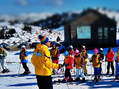 Προπονήσεις σκι στο Χιονοδρομικό Κέντρο του Χελμου